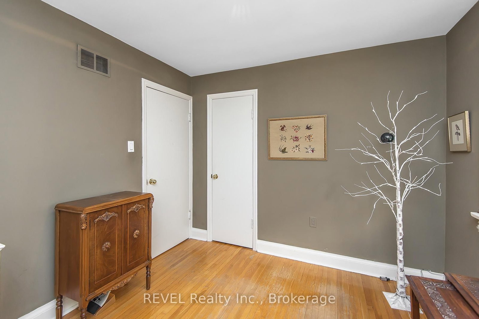 113 St. Paul Crescent • St. Catharines, ON photo 24
