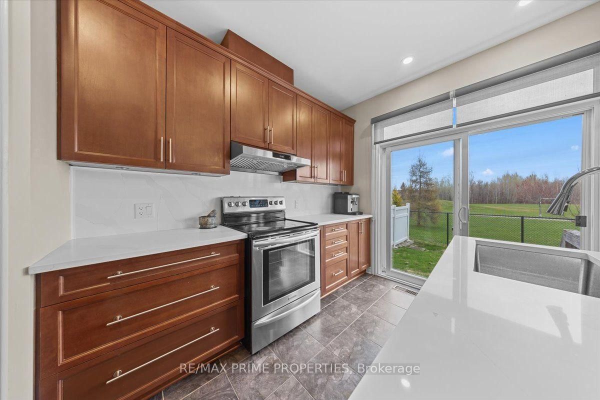 816 Azure Street • Orleans, ON photo 16