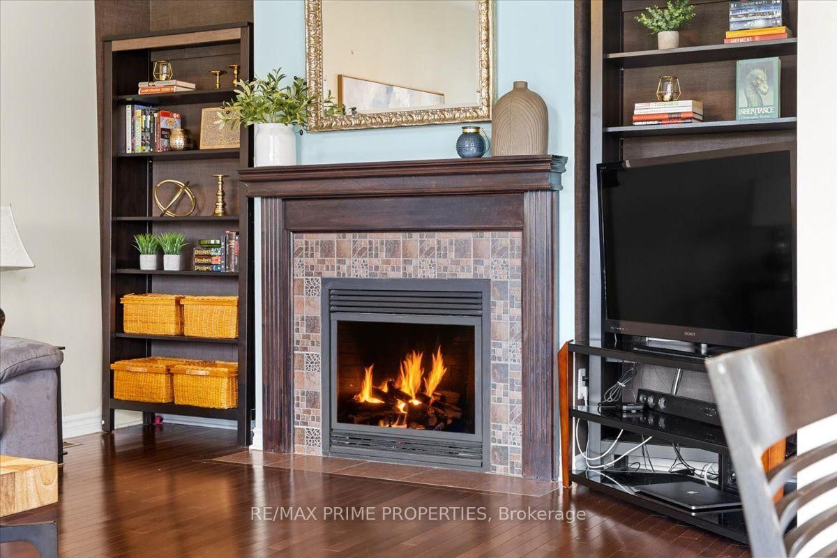 816 Azure Street • Orleans, ON photo 23