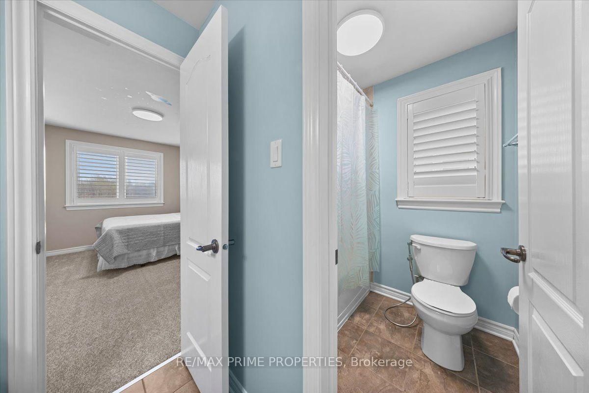 816 Azure Street • Orleans, ON photo 39