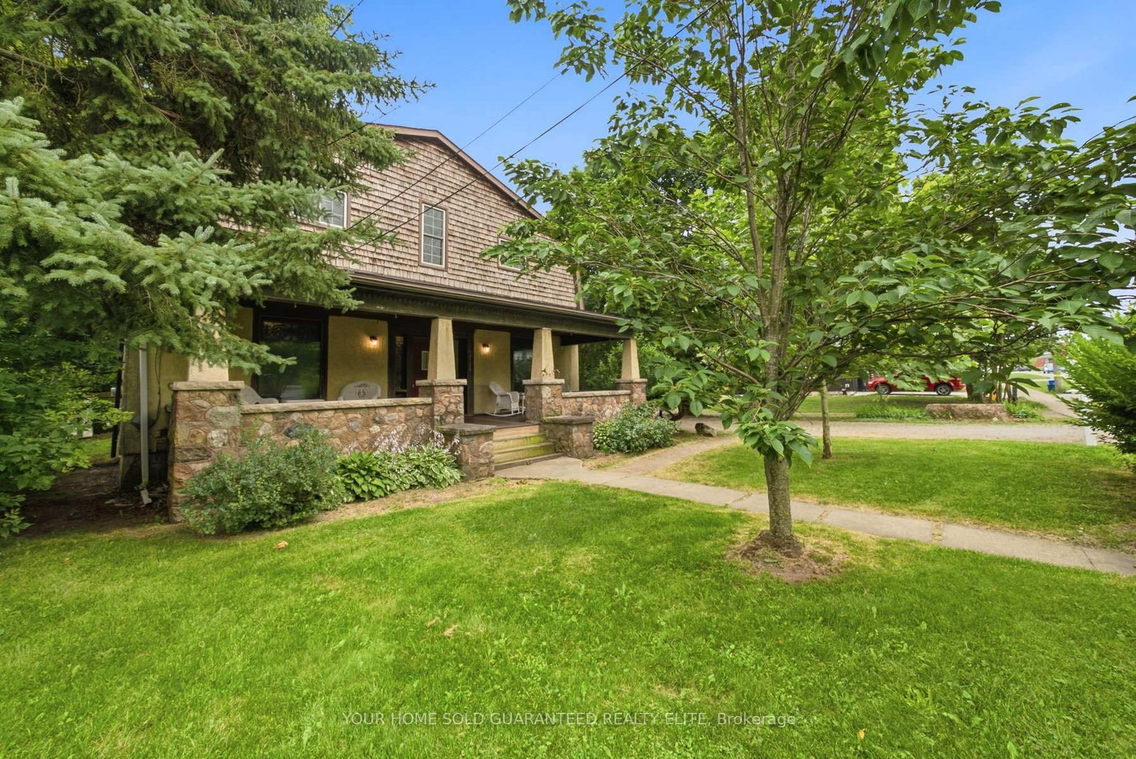 211 Canborough Street • West Lincoln, ON photo 25