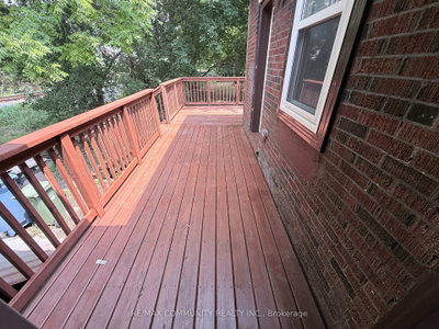 70 Huron Street — photo 4