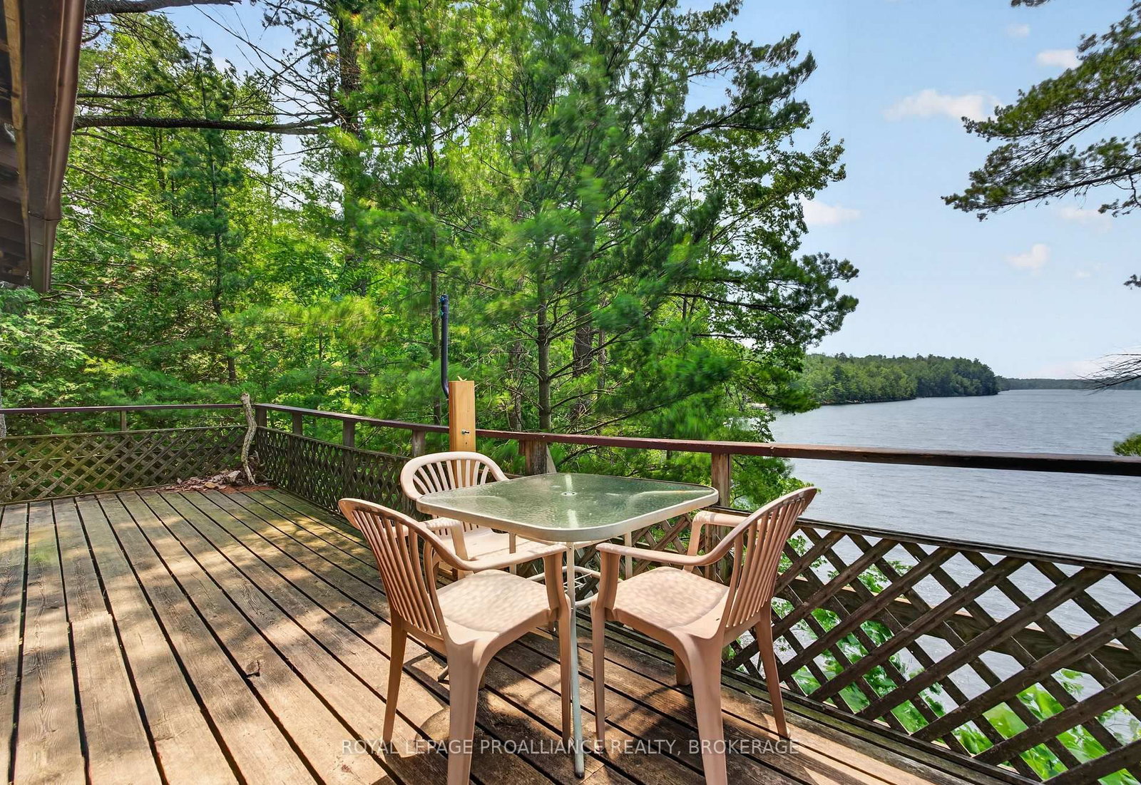 1135 Twin Island Lane • Perth Road, ON photo 6