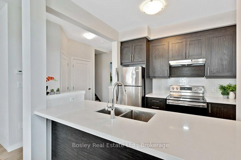 7 Bacon Lane • Hamilton, ON photo 20