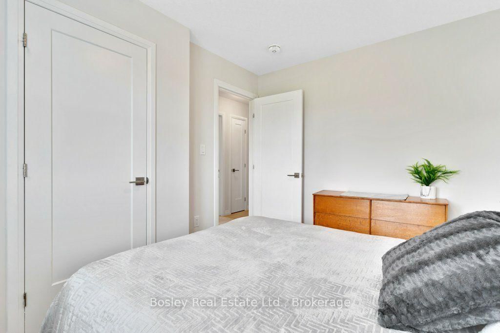 7 Bacon Lane • Hamilton, ON photo 30