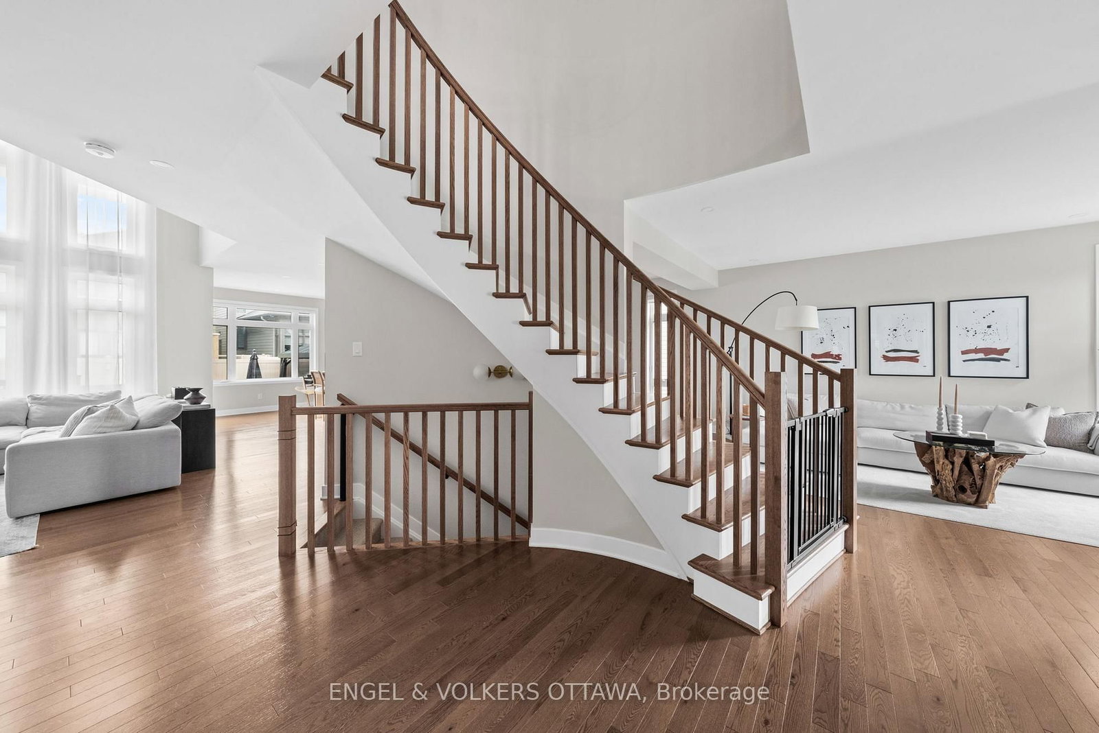 351 Shuttleworth Drive • Ottawa, ON photo 20
