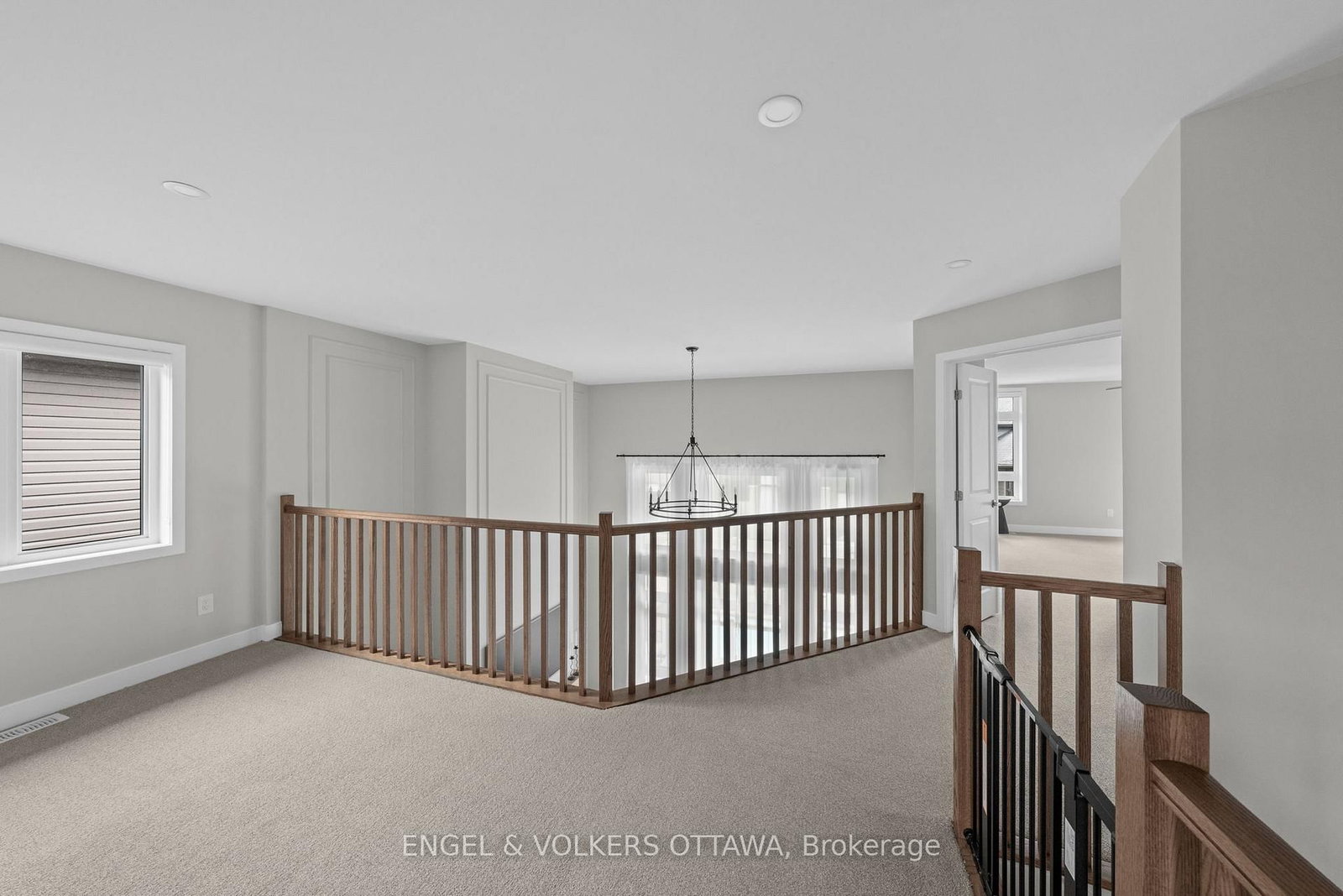 351 Shuttleworth Drive • Ottawa, ON photo 22