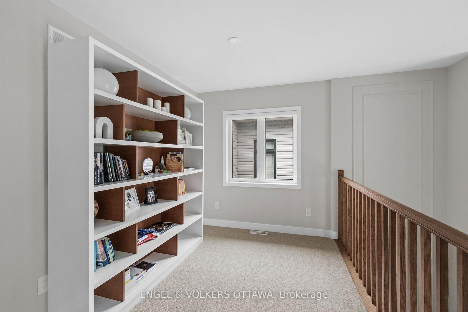 351 Shuttleworth Drive • Ottawa, ON photo 23
