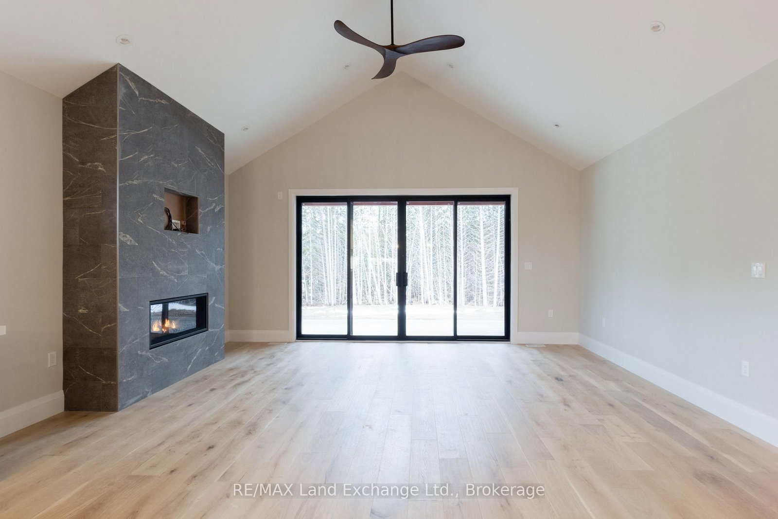 25 LAKEFOREST Drive • Saugeen Shores, ON photo 14