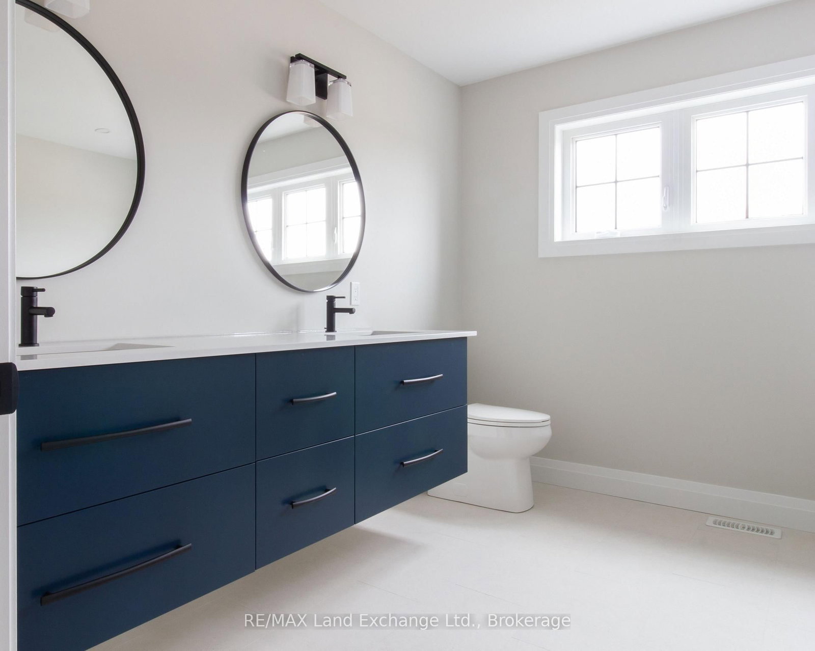 27 Lakeforest Drive • Saugeen Shores, ON photo 24
