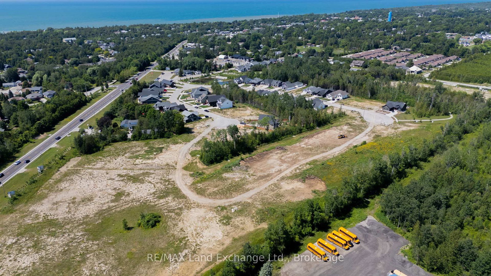 27 Lakeforest Drive • Saugeen Shores, ON photo 38