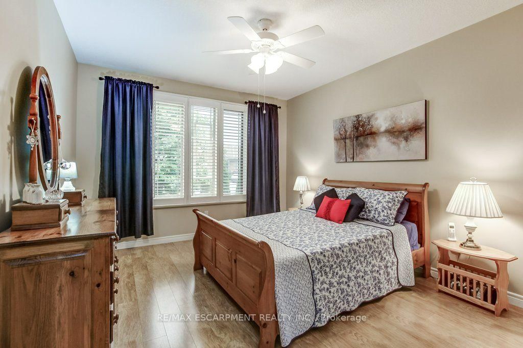 20 Isherwood Avenue • #109 • Cambridge, ON photo 14