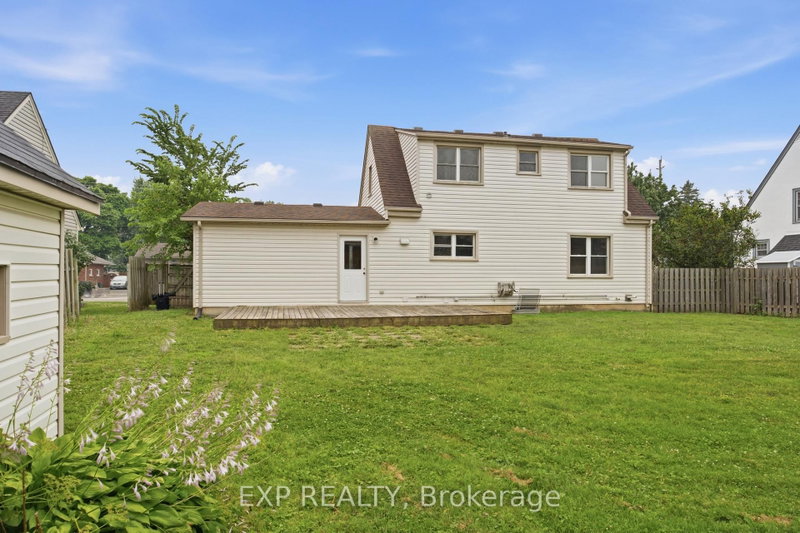 208 Thorold Road