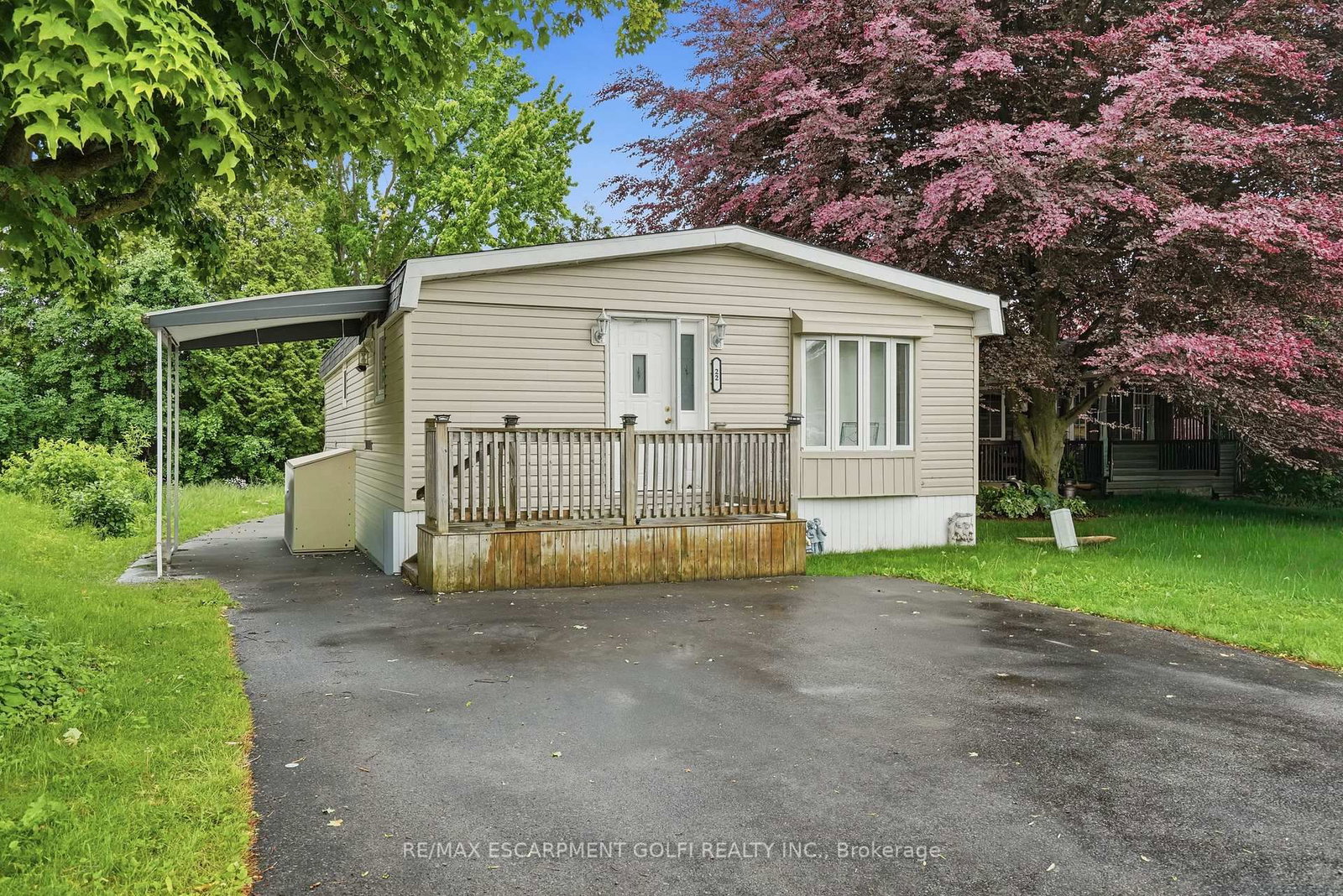 1294 8th Concession Road W • #22 • Hamilton, ON photo 2