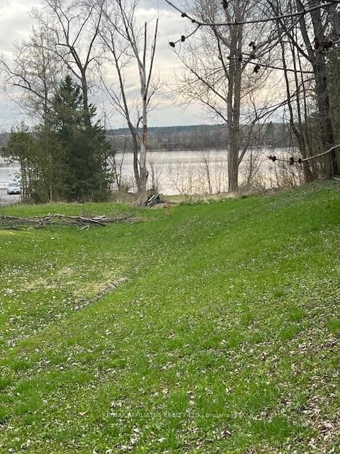 106 COUNTY RD 9 Road