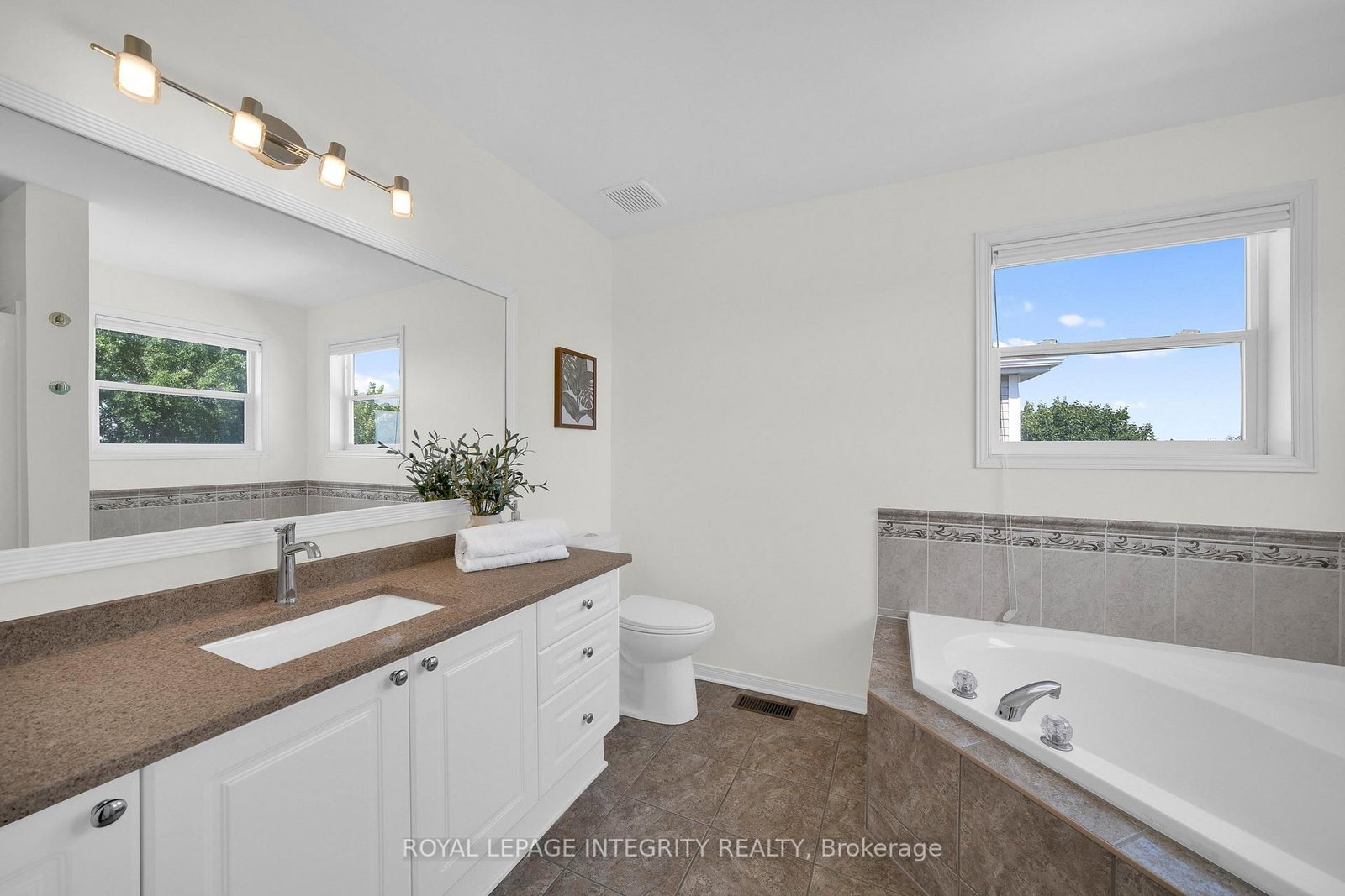 69 Goldridge Drive • Ottawa, ON photo 29