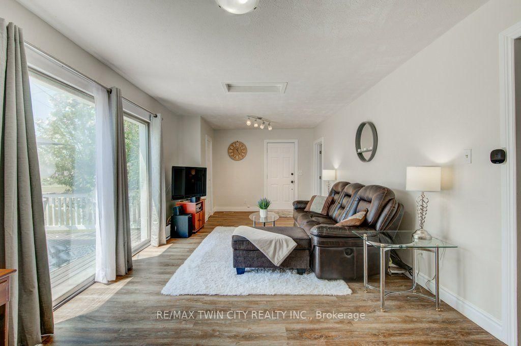 461 Selkirk Street • Chatham-Kent, ON photo 28