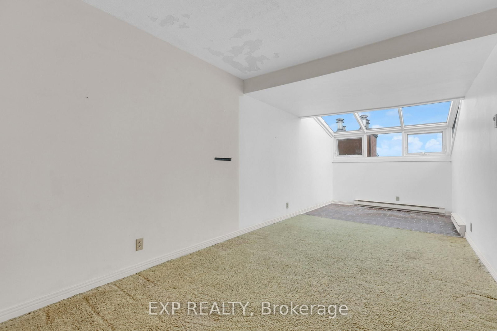 308 Stratas Court • #24 • Kanata, ON photo 17
