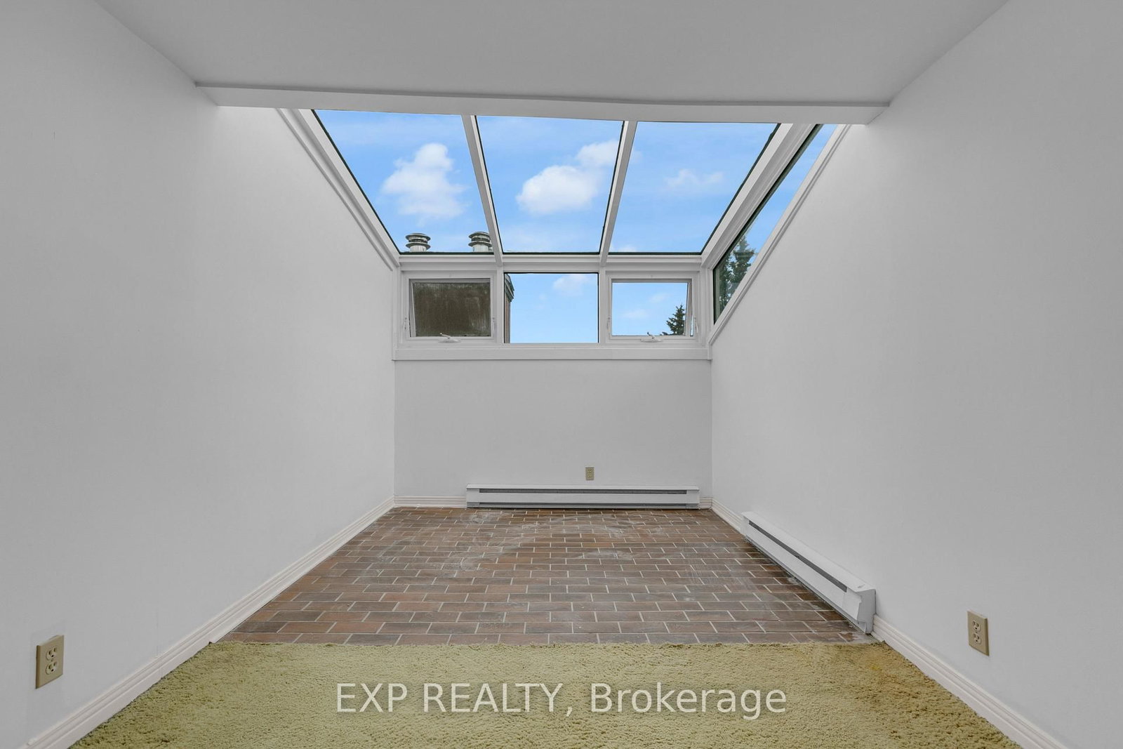 308 Stratas Court • #24 • Kanata, ON photo 18