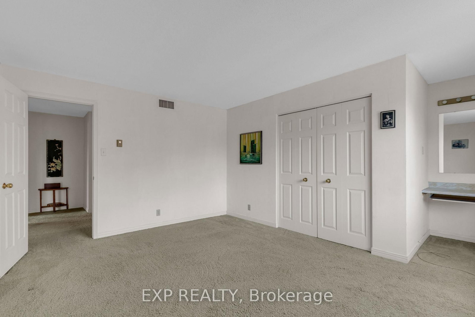 308 Stratas Court • #24 • Kanata, ON photo 22