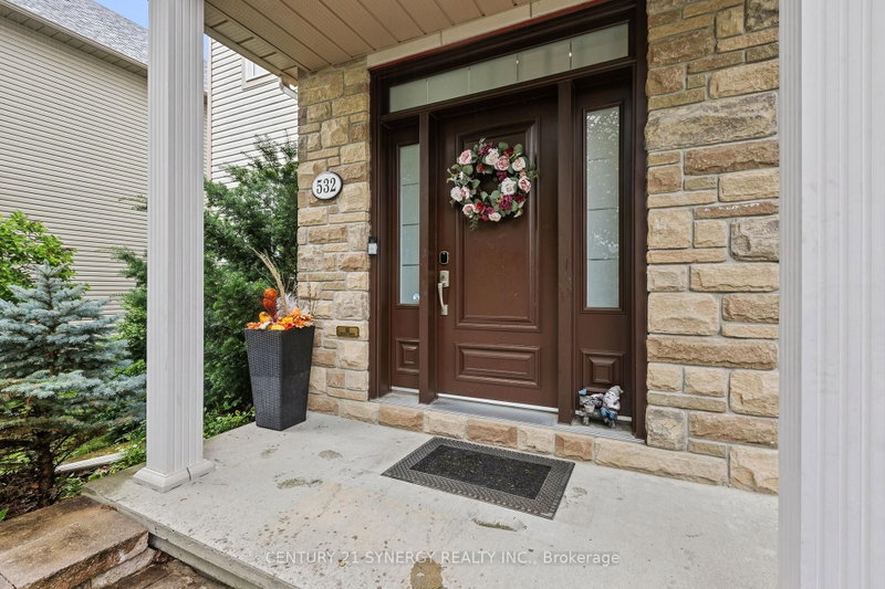 532 Landswood Way
