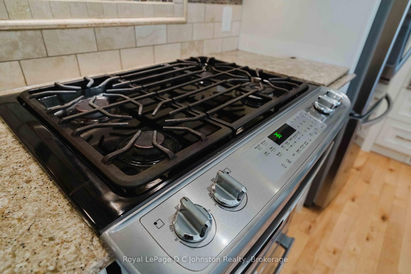 126 5th Avenue E • Owen Sound, ON photo 11