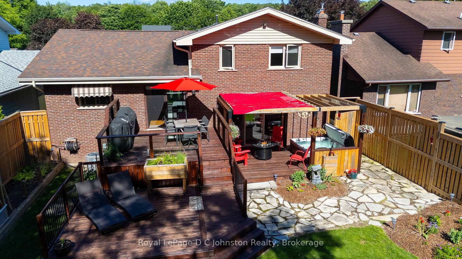 126 5th Avenue E • Owen Sound, ON photo 46