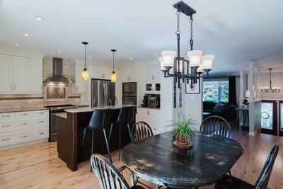 126 5th Avenue E • Owen Sound, ON photo 8
