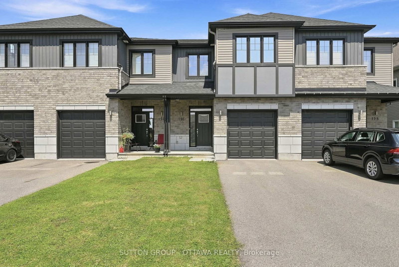 home for lease on 196 Jardiniere Street