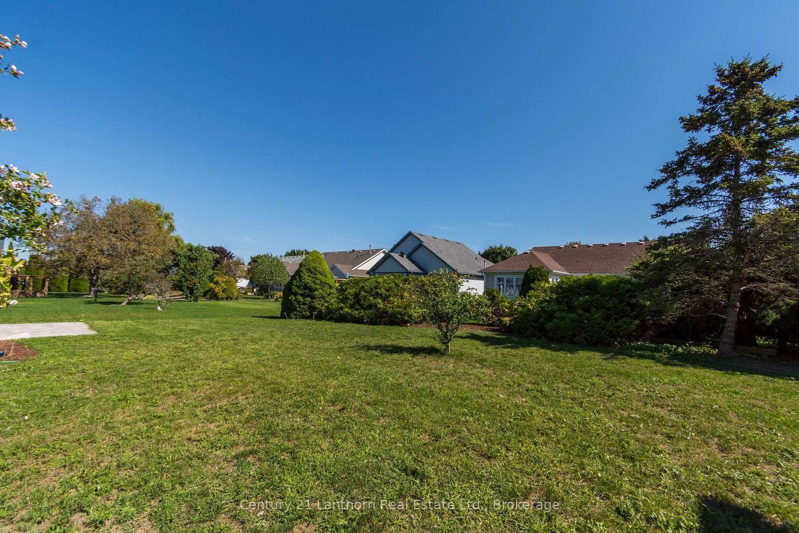13 Nesbitt Drive • Brighton, ON photo 44