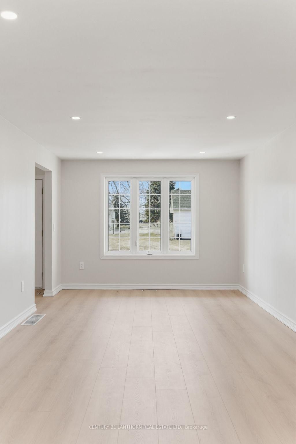 13 Nesbitt Drive • Brighton, ON photo 9