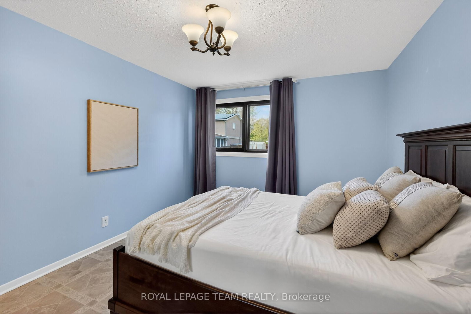 21 Lindhurst Crescent • Ottawa, ON photo 30