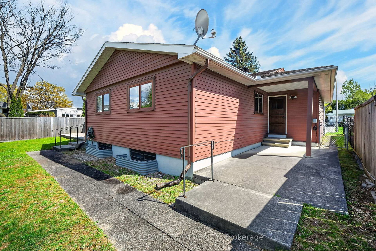 21 Lindhurst Crescent • Ottawa, ON photo 45