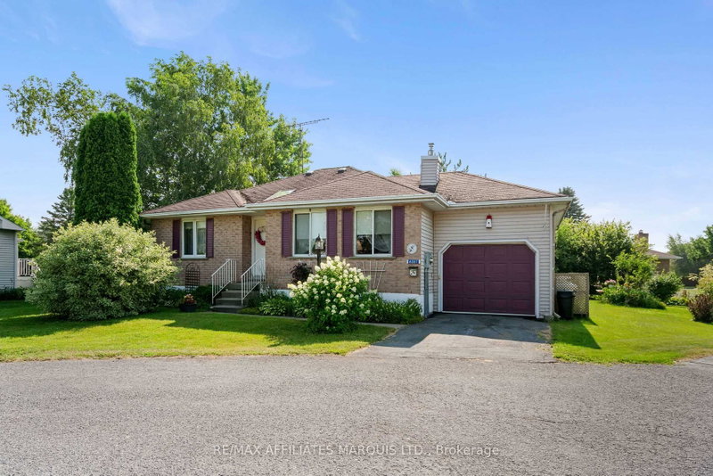 6287 Graham Court, South Glengarry