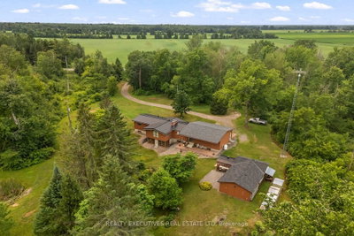 785 Boundary Road — photo 2