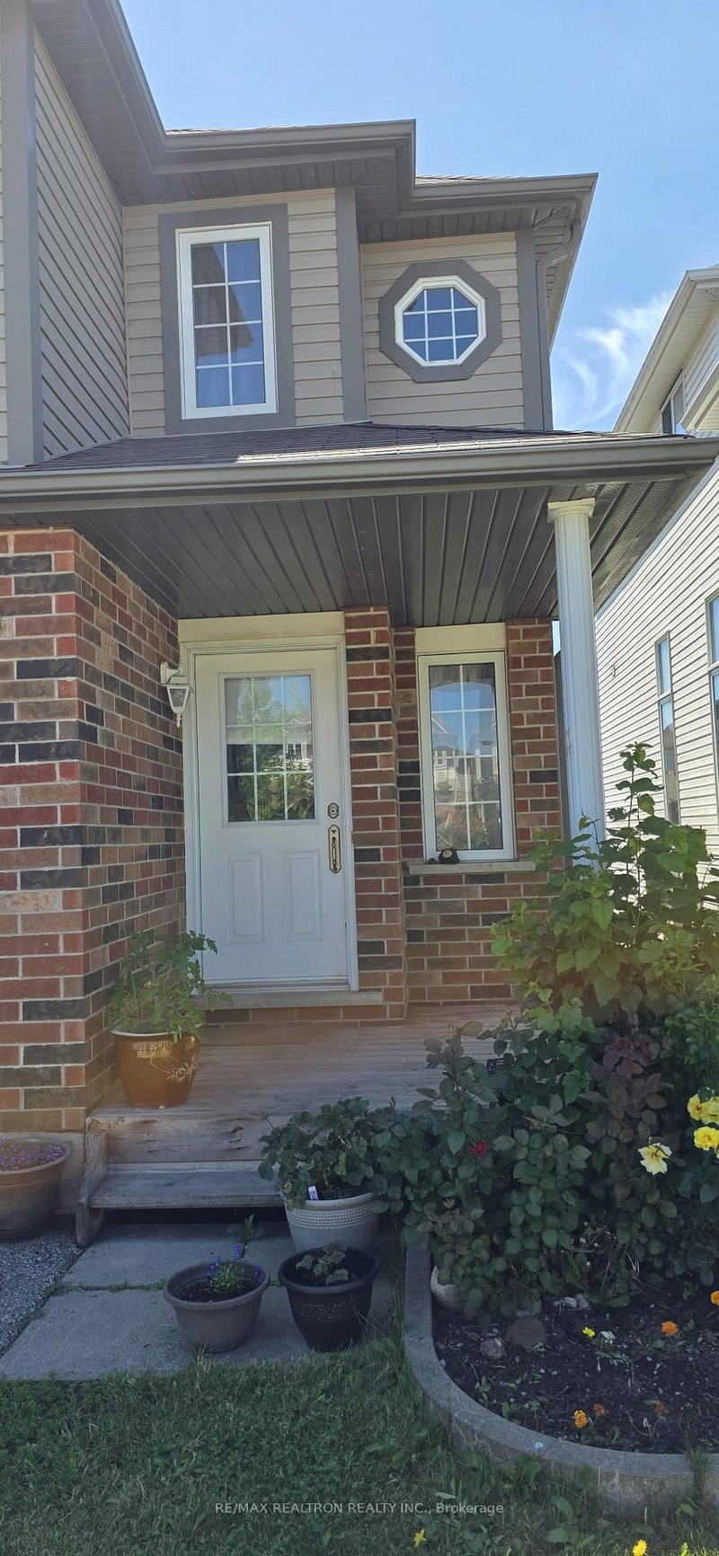 home for lease on 123 Westmeadow Drive