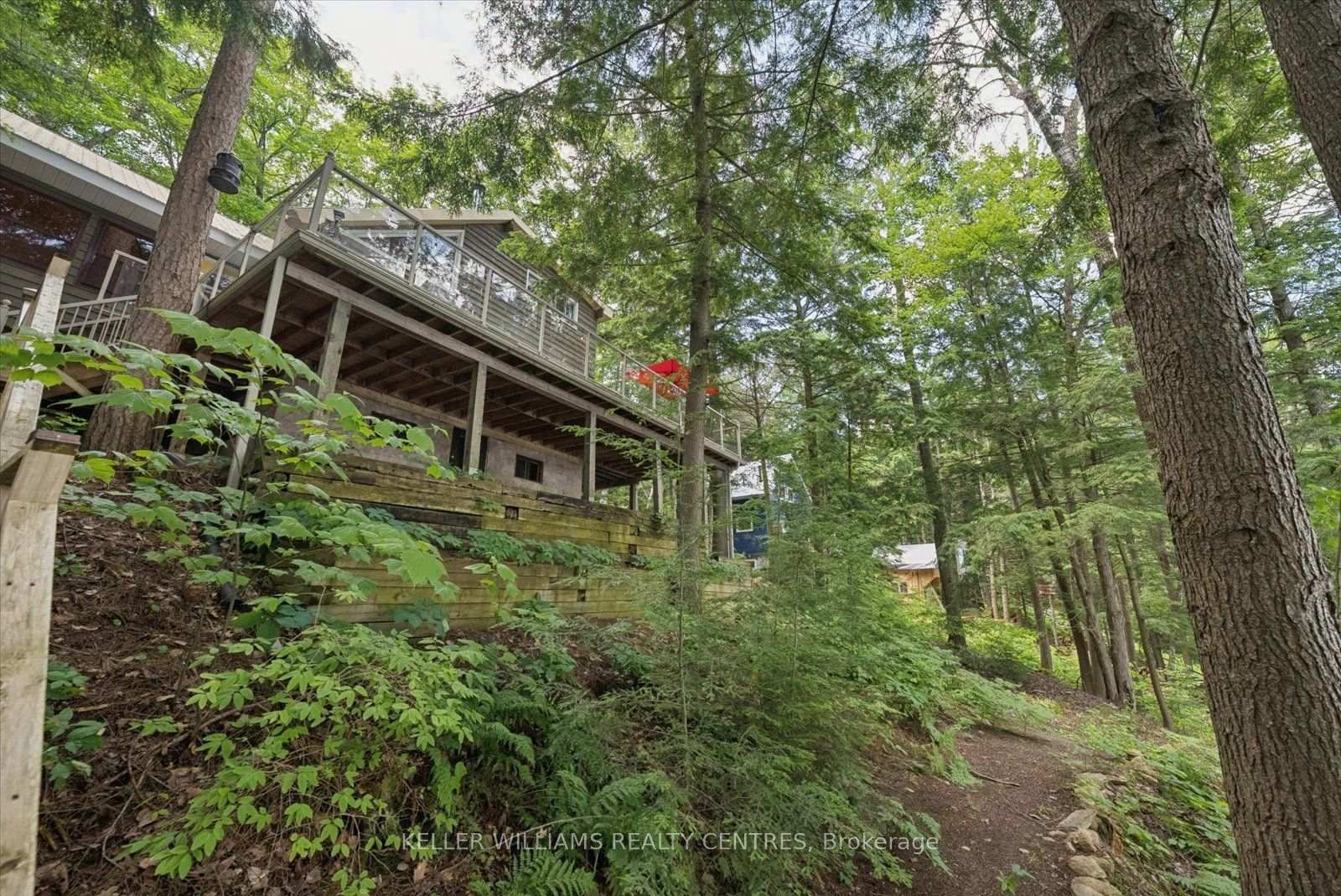 1242 Cadillac Trail • Dysart et al, ON photo 36
