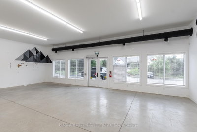 Unit 2 — 17 Northland Lane — photo 4