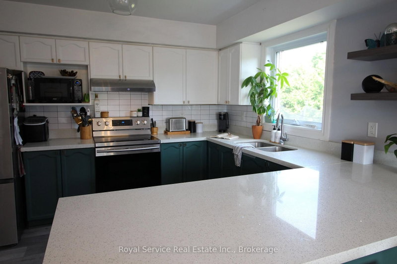 248 Ruttan Terrace