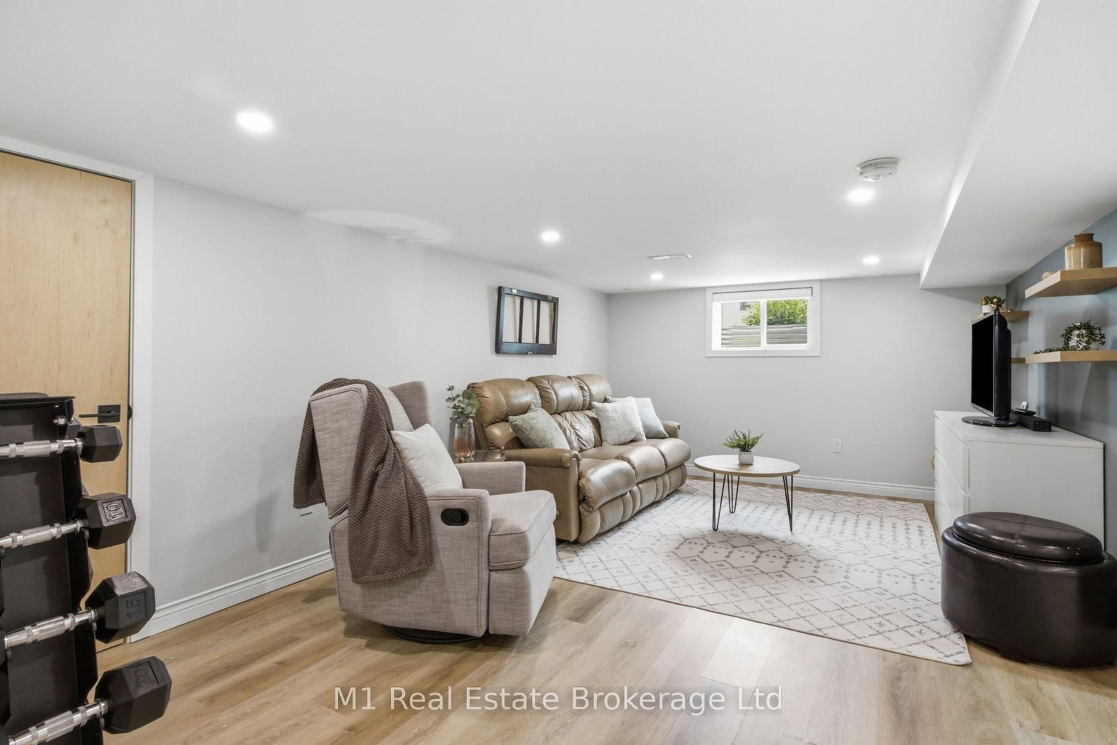 625 Woodside Street • Centre Wellington, ON photo 17