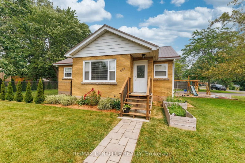 586 Lakeside Road