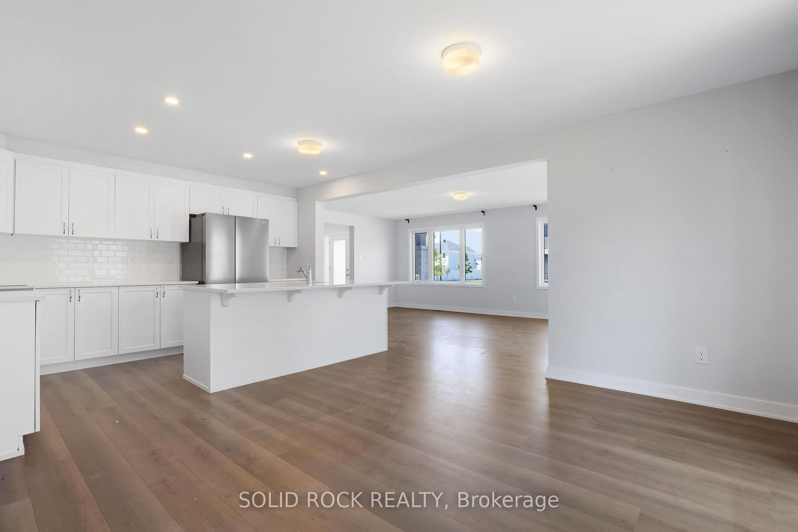 320 MEYNELL Road • Richmond, ON photo 14
