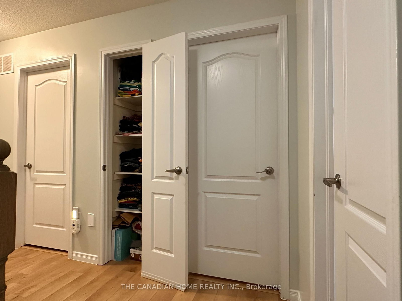 22 Legacy Lane • Thorold, ON photo 30