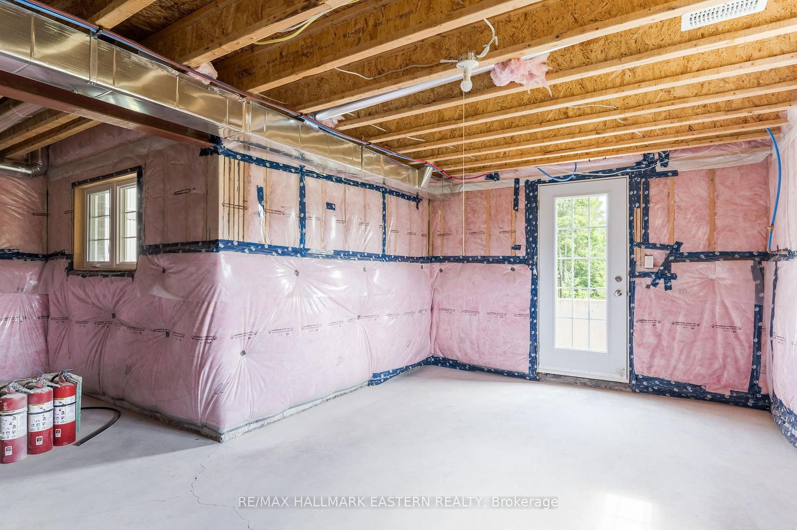 35 COLDBROOK Drive • Cavan Monaghan, ON photo 32