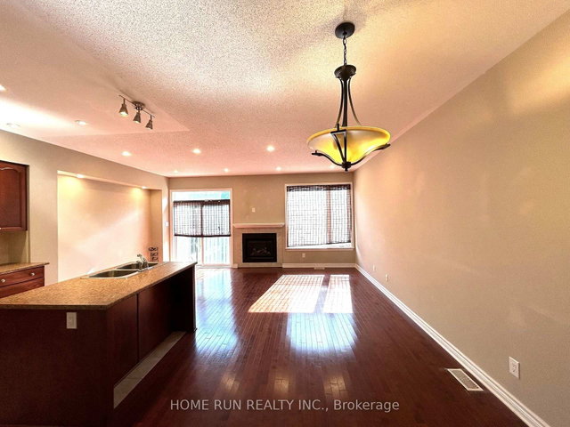 862 Fletcher Circle