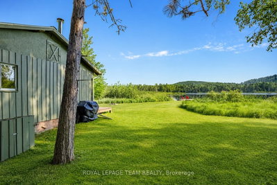 28 Beas Lane • Eganville, ON photo 9
