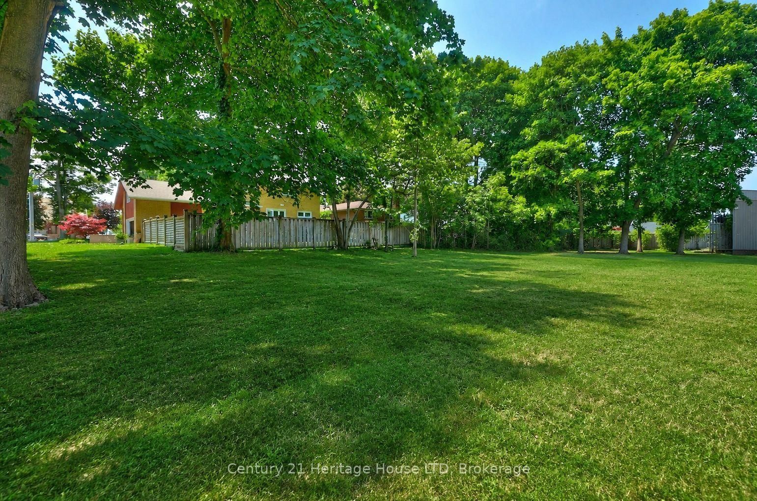 336 Sugarloaf Street • Port Colborne, ON photo 36