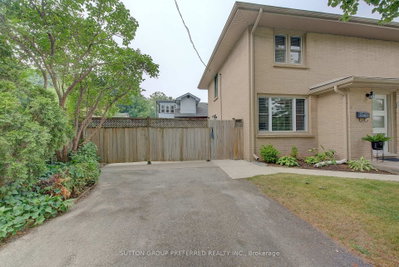 1271 Norman Avenue • London South, ON photo 5