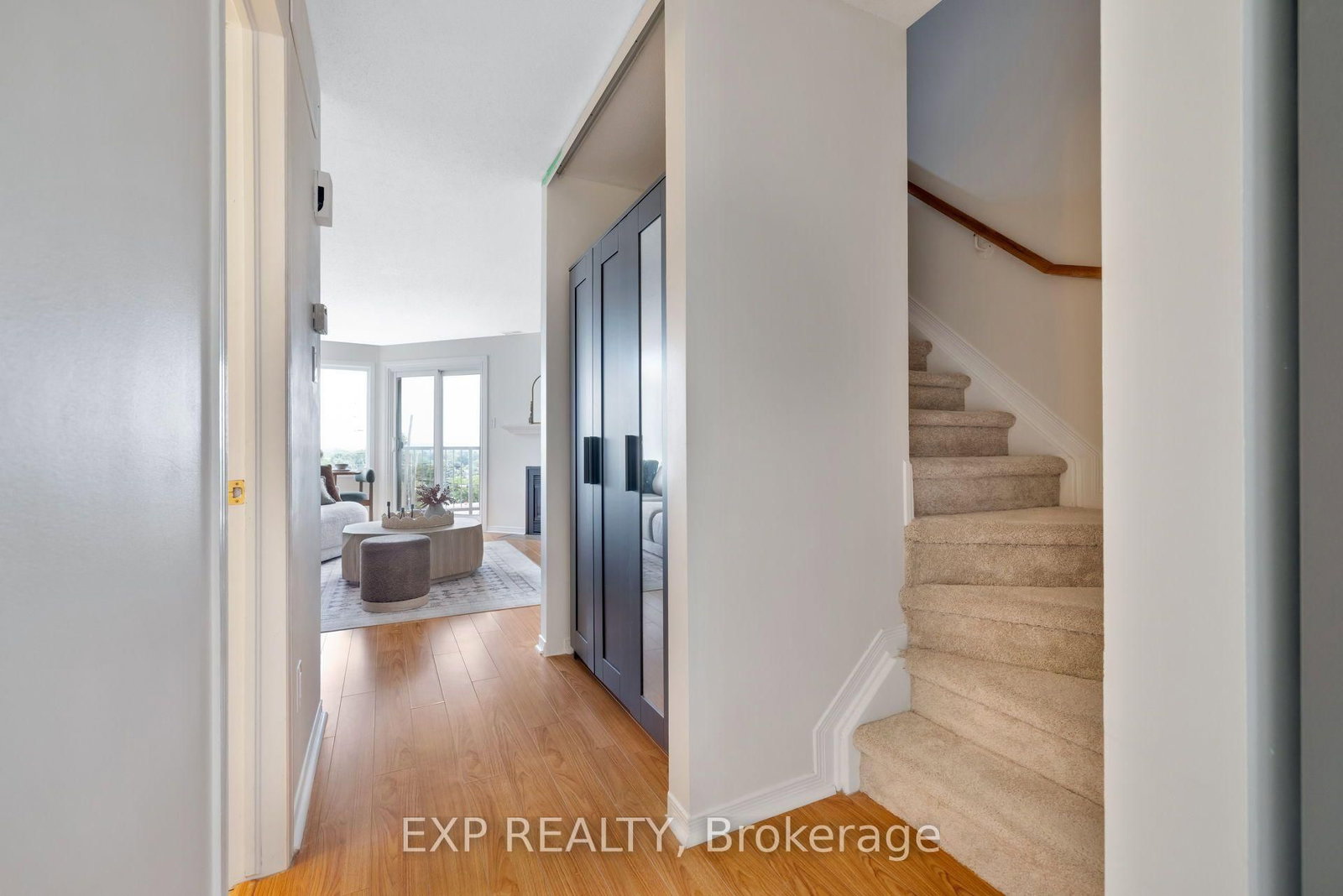 1400 WILDBERRY Court • #30 • Ottawa, ON photo 21