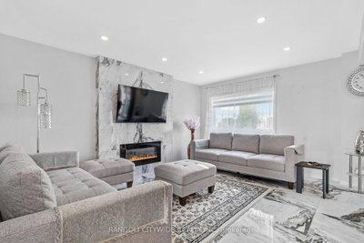 5962 Pineglade Crescent • Ottawa, ON photo 6